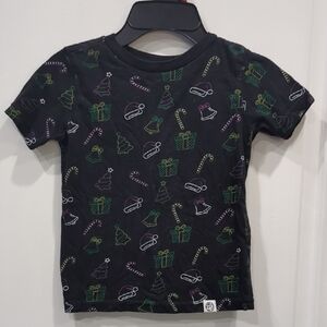 Free Planet Black Festive Graphic Tee